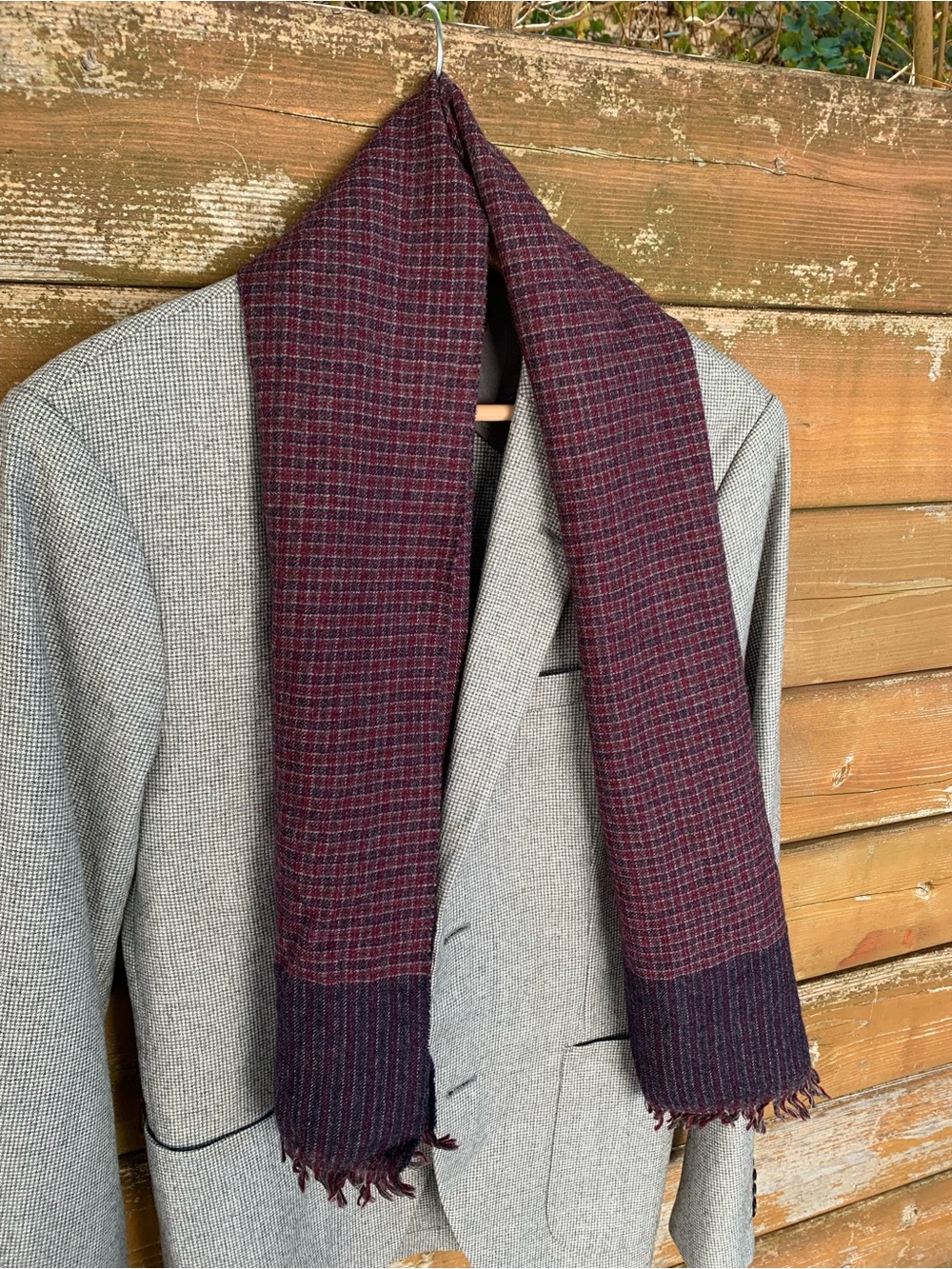 Vintage Warner Bros 100% Wool Plaid Fringe Scarf Burgundy Navy Winter Warm